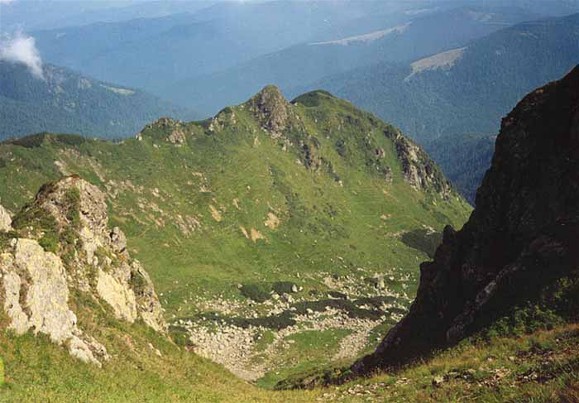 Image - Hutsul Alps landscape.